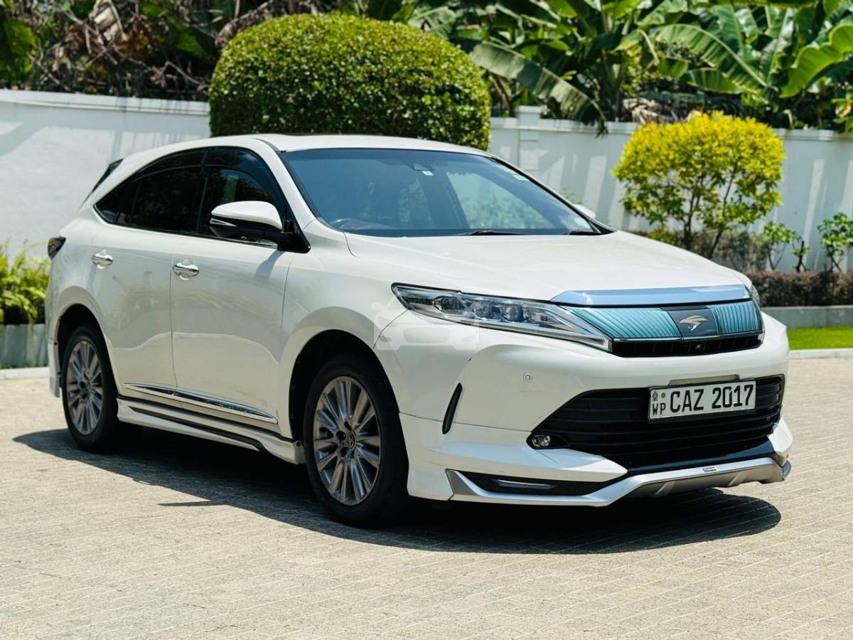 Image Toyota Harrier 2017