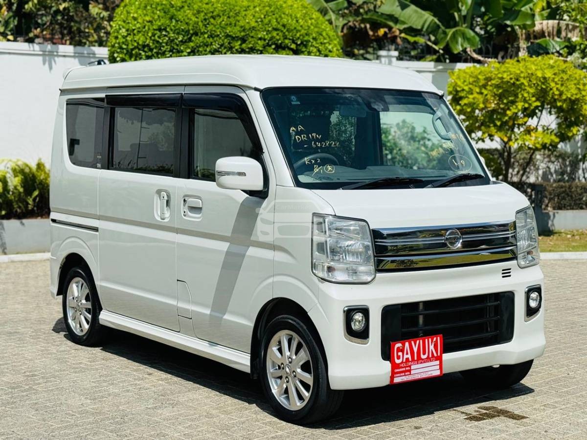 Image Suzuki Every 2023